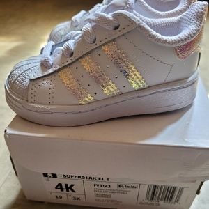 Addidas Superstar El I (White) size 4